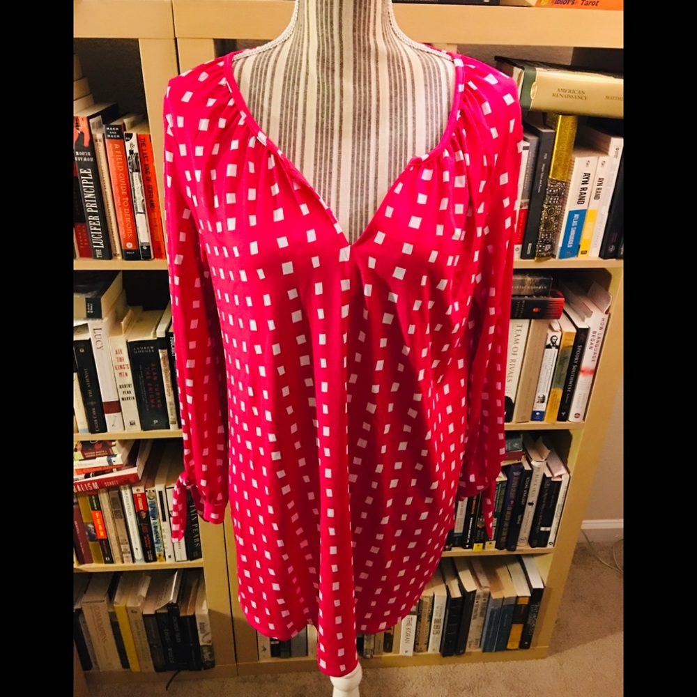 NWT Mud Pie pink  print blouse